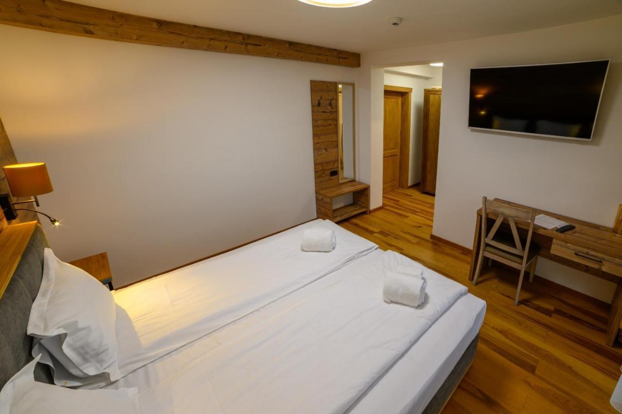 Chalet First Hill Gura Humorului Kültér fotó